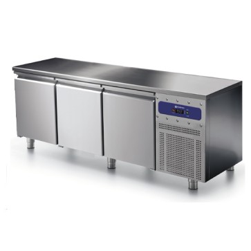 Tavolo refrigerato 3 porte GN 1/1, -2 °/+8 °C