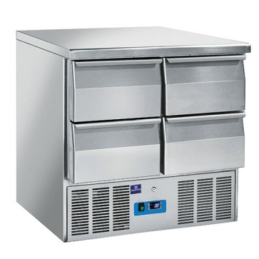 tavolo di preparazione refrigerato con 4 cassetti, +0°/+8°C