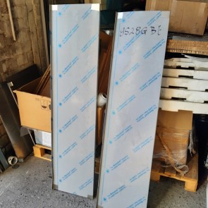 Ripiano parete doppio da 1600x400 mm con mensole e staffe - DANNEGGIATO